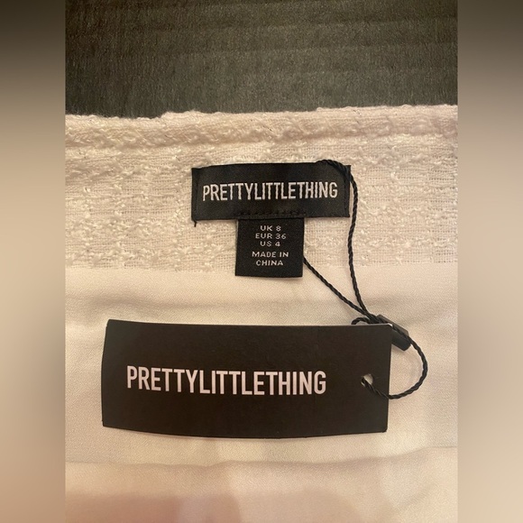 NWT PrettyLittleThing Cream Pleated Faux Textured Boucle Mini Skirt Size 4 - Picture 4 of 9